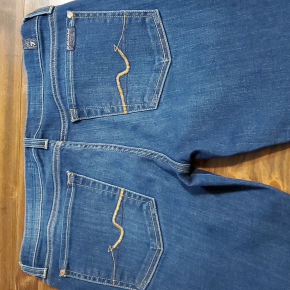 Jeans 👖 - Picture 2 of 5